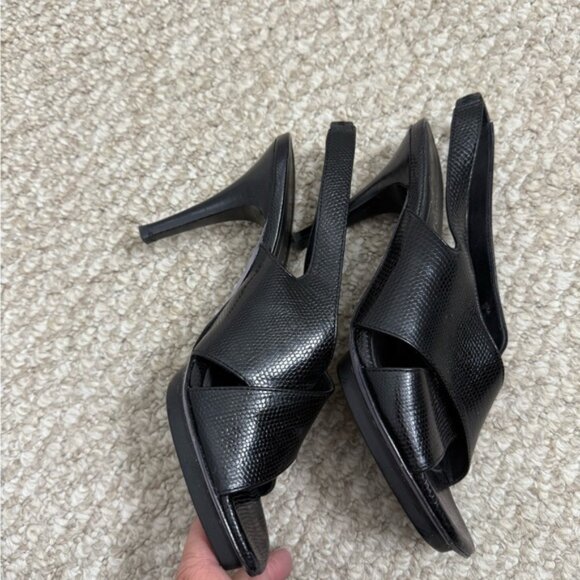 Donald J. Pliner Black Strappy Sandals heels size 6.5 - Picture 9 of 10